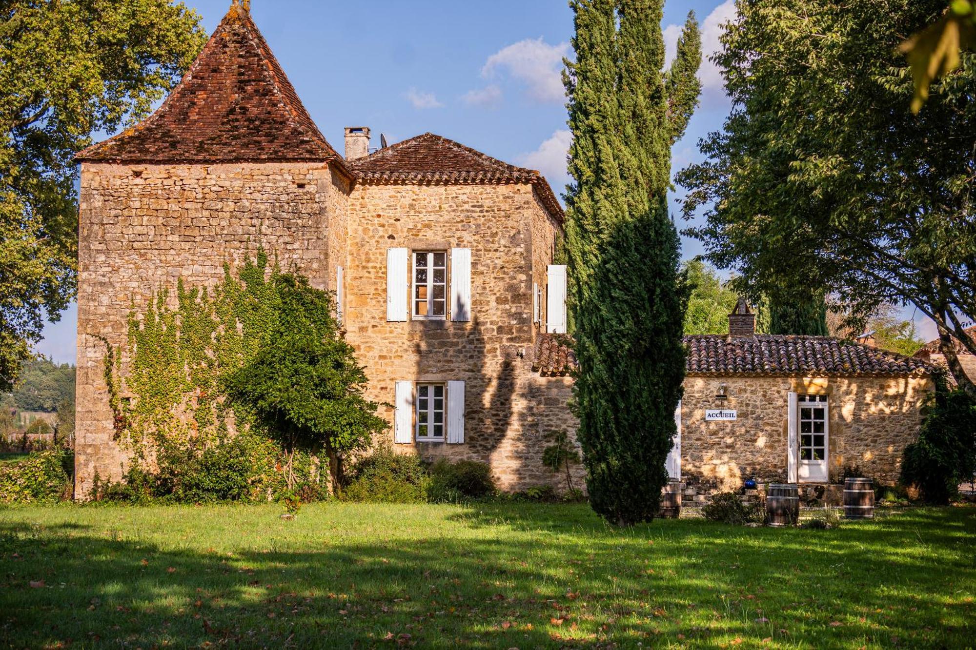 Chateau La Gineste - Castle And Vineyard Duravel Buitenkant foto